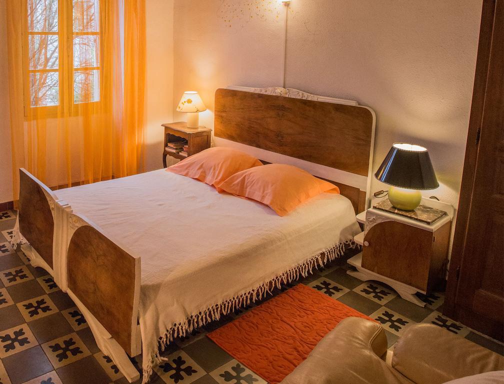 Chez Veronique Bed & Breakfast Chamborigaud Room photo
